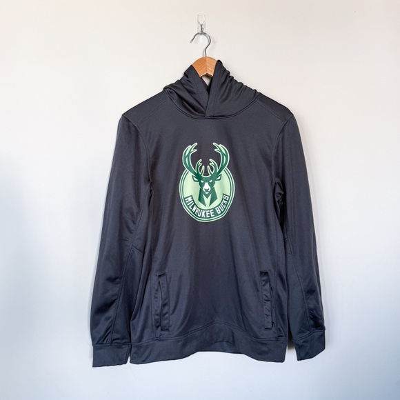 Milwaukee Bucks Outer Stuff Pullover Logo Hoodie Sweatshirt Gray Youth - Picture 2 of 16